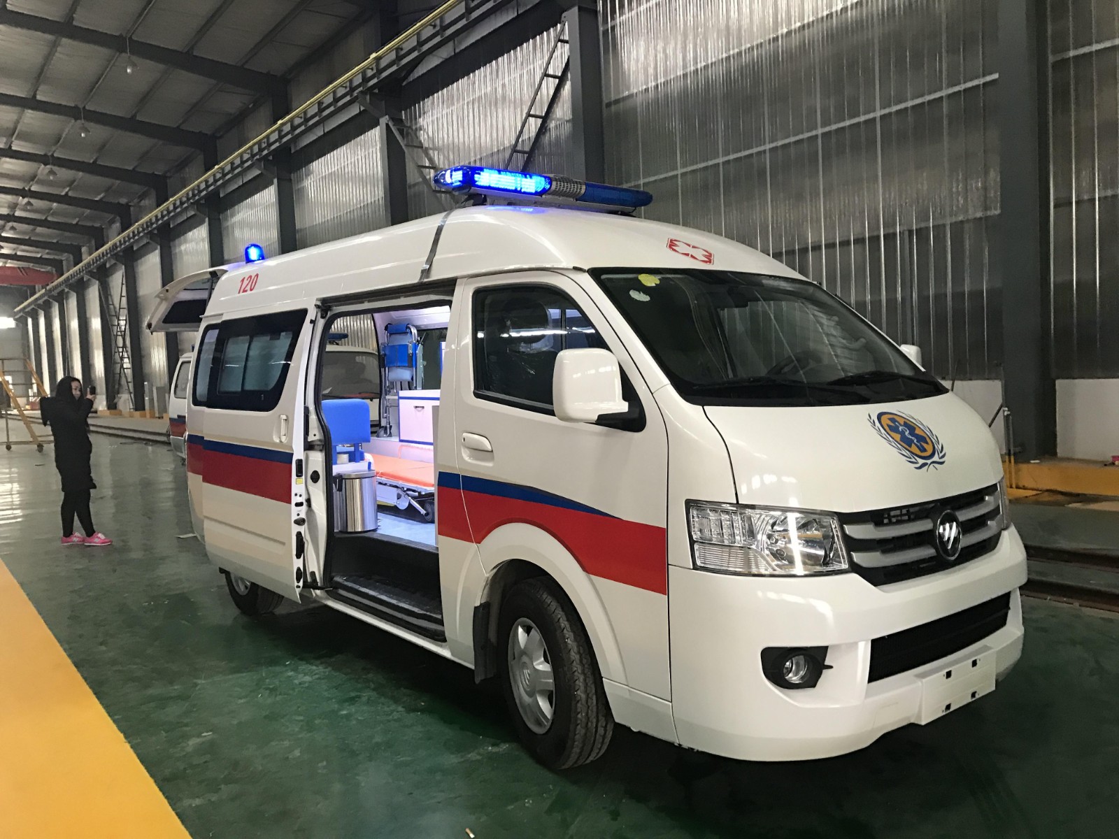 含山县救护车转院
